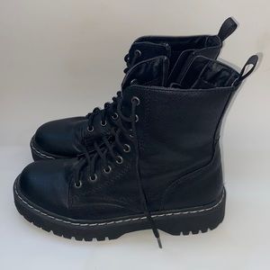 Sincerely Jules Black Combat Boots size 8